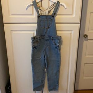 New Girls Size 6 Carters denim overalls